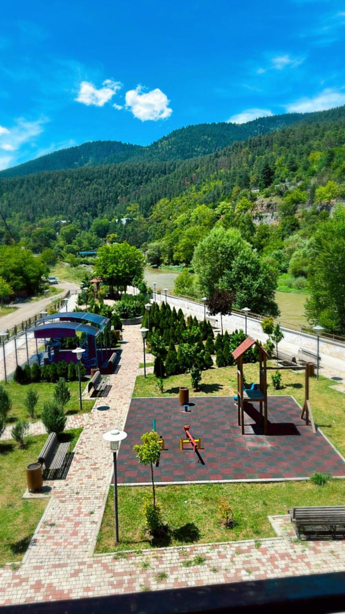Daire Vitali Borjomi